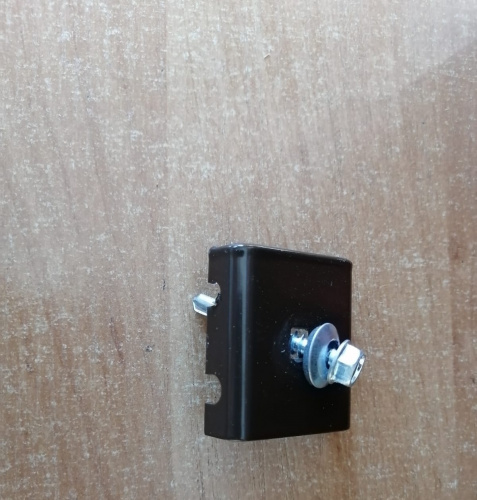 Комплект креплений RAL8017